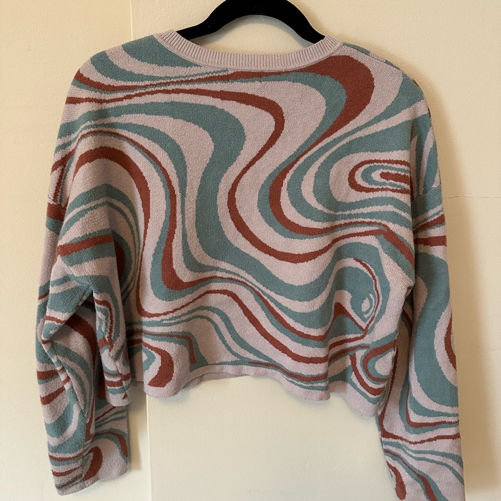 Originality medium cropped sweater